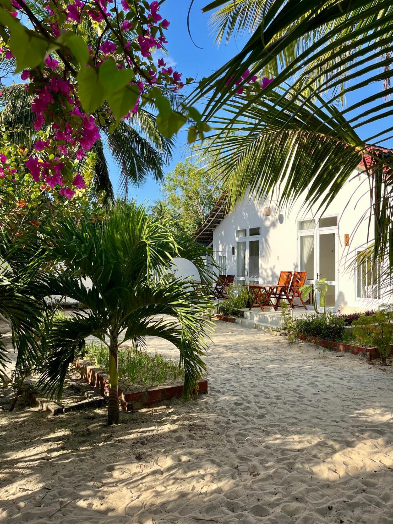 Robinson Beach Bungalow Vinh Hoa Eksteriør bilde